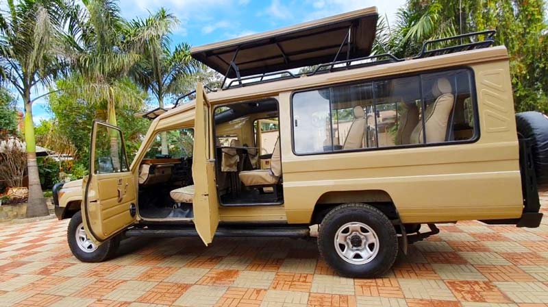 Safari Car Rentals in Uganda