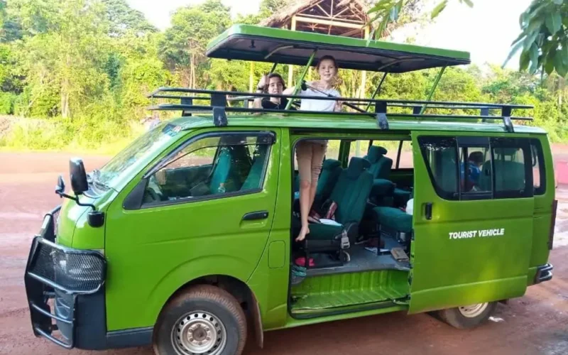 Safari Car Rentals in Uganda